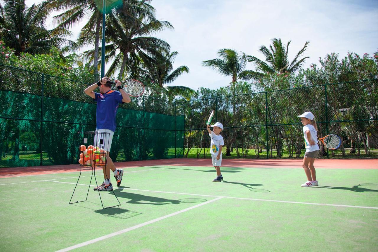 Constance Prince Maurice Посте-де-Флак Экстерьер фото Tennis at the InterContinental Resort Bali