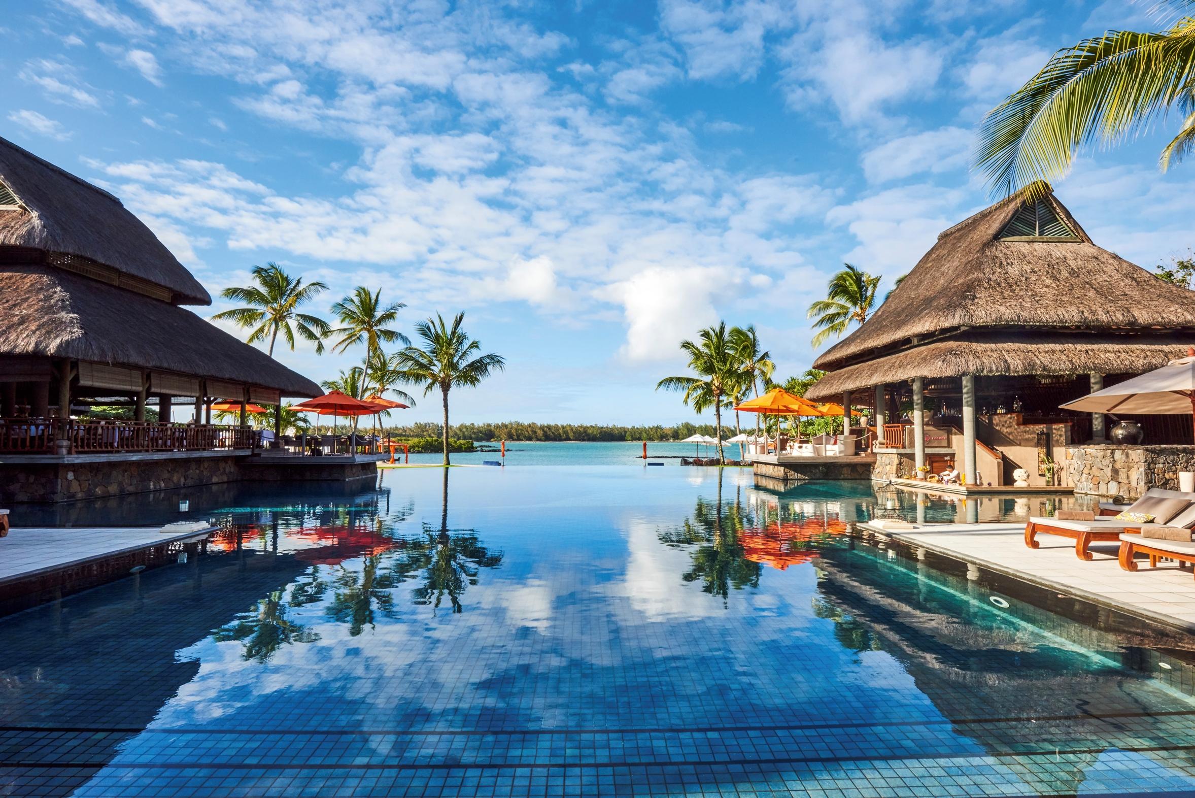 Constance Prince Maurice Посте-де-Флак Экстерьер фото The pool at the resort