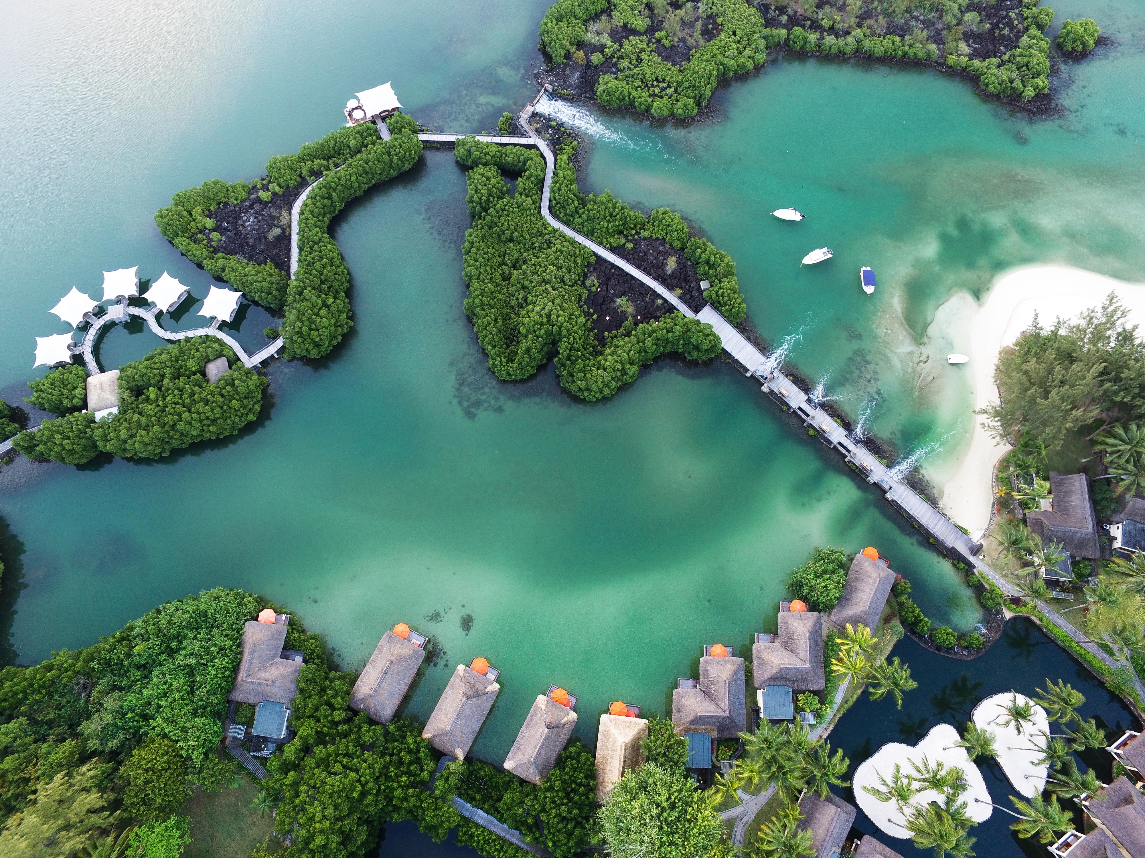 Constance Prince Maurice Посте-де-Флак Экстерьер фото Aerial view of the resort