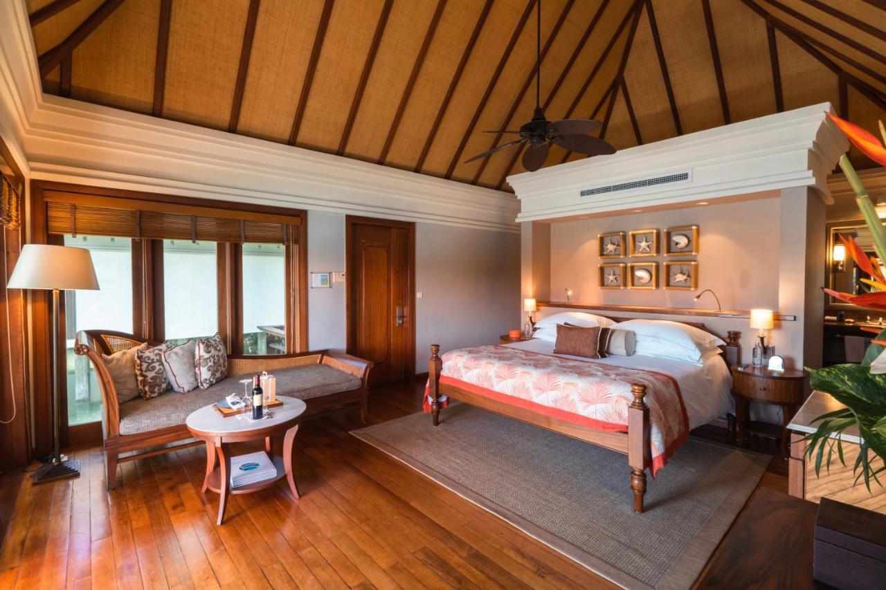 Constance Prince Maurice Посте-де-Флак Экстерьер фото A bedroom at the resort