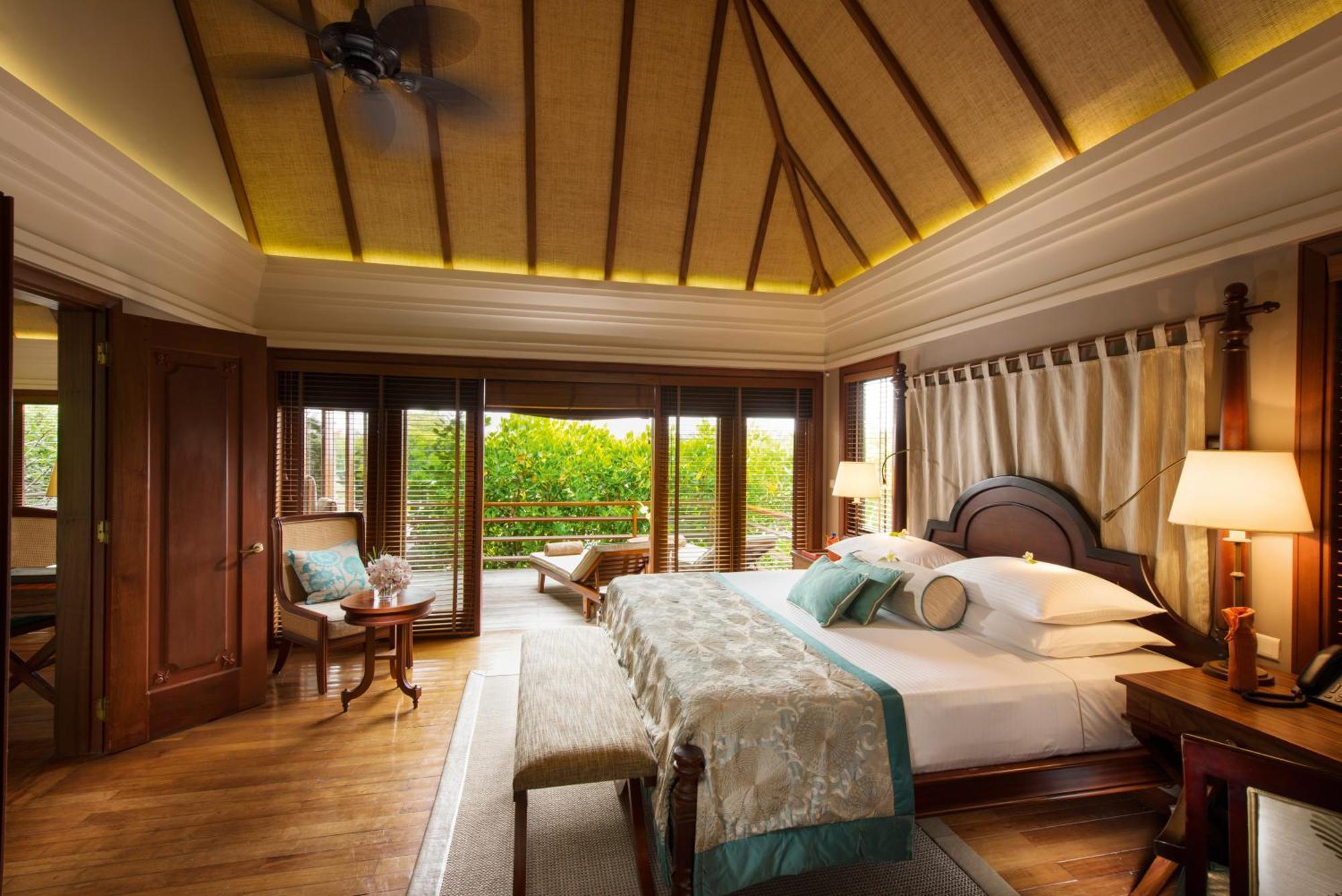 Constance Prince Maurice Посте-де-Флак Экстерьер фото A bedroom at the resort